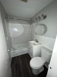 Building Photo - 416 Franklin Ave