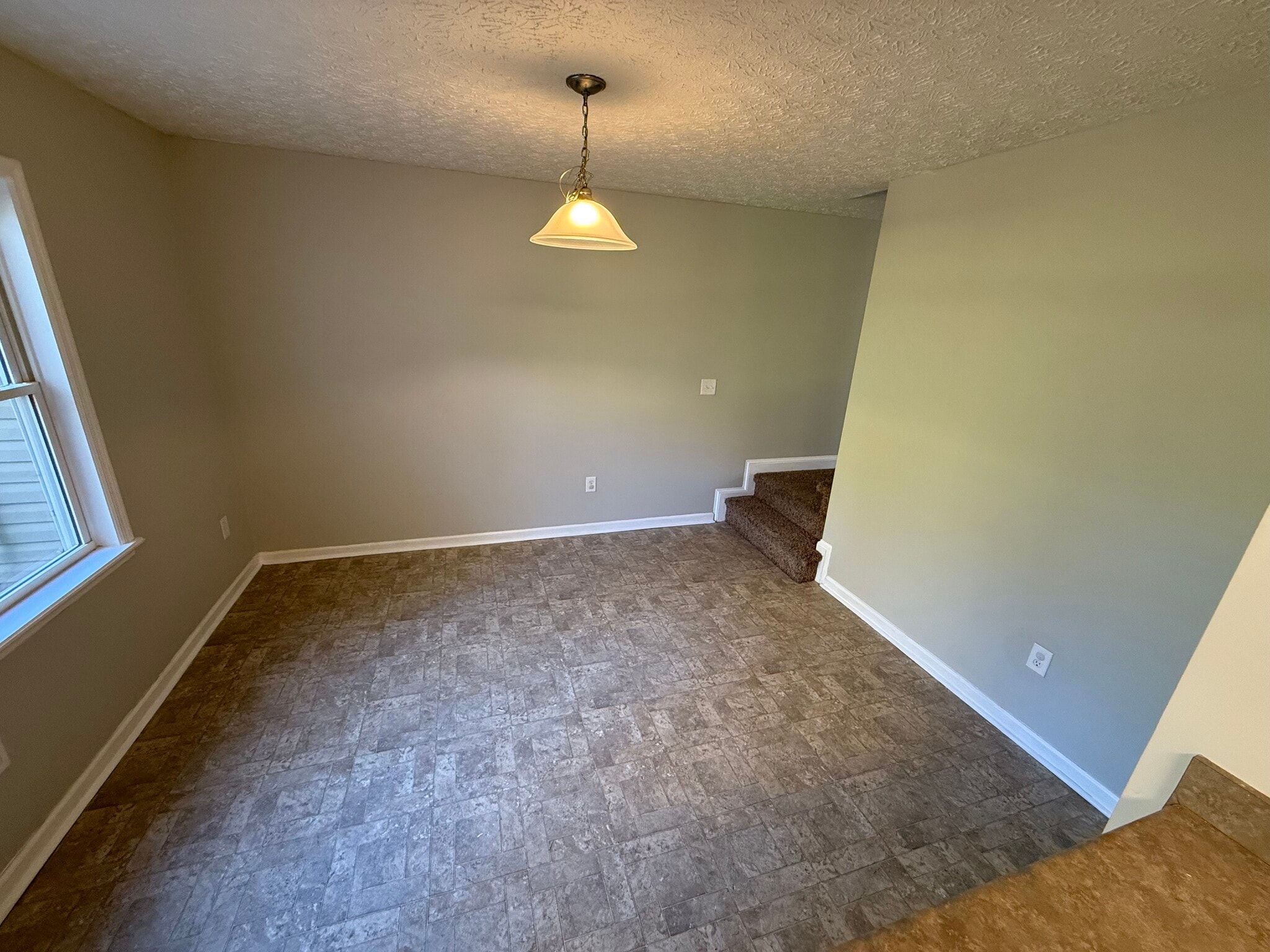 Building Photo - 1 Donnell Ave