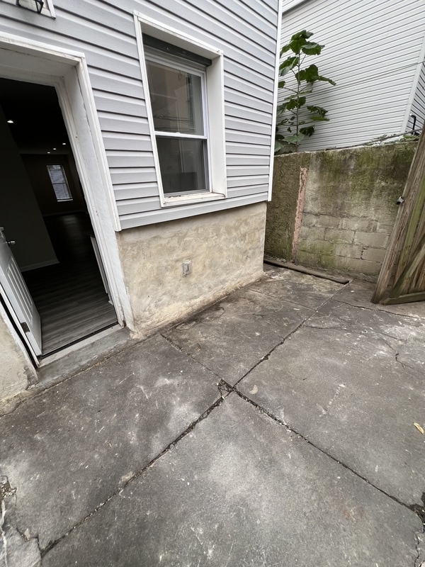 Building Photo - 1721 Fernon St