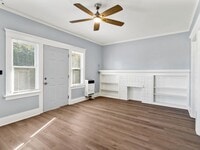Building Photo - 441 Dawson Ave