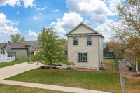 Building Photo - 4670 Teak Dr