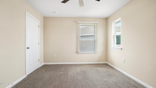 Building Photo - 7115 Shimano Way