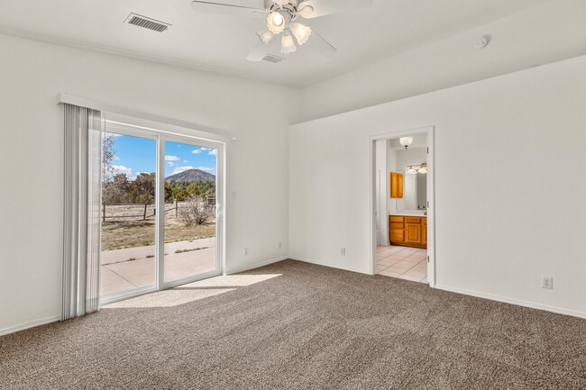 Building Photo - 8650 La Mancha Ln