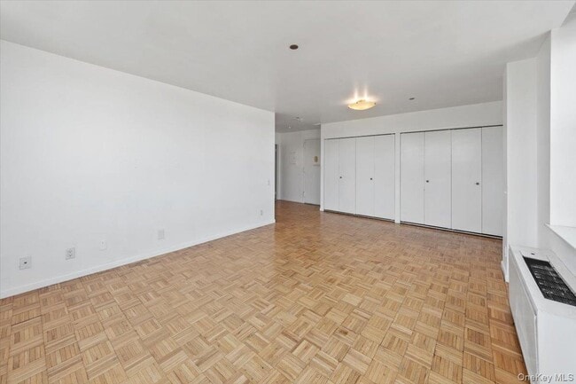 Building Photo - 23 Water Grant St