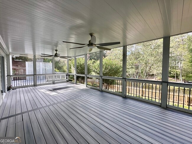 Building Photo - 3363 Somerset Trace