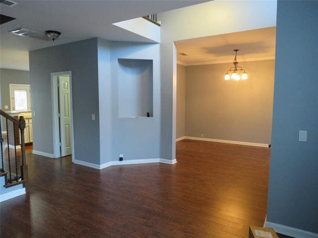 Building Photo - 7585 Ravenhill Dr
