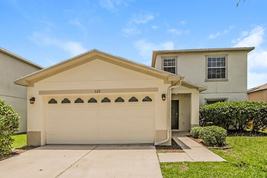 Primary Photo - 5123 Cello Wood Ln