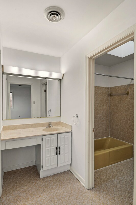 Building Photo - 770 Trenton Ave