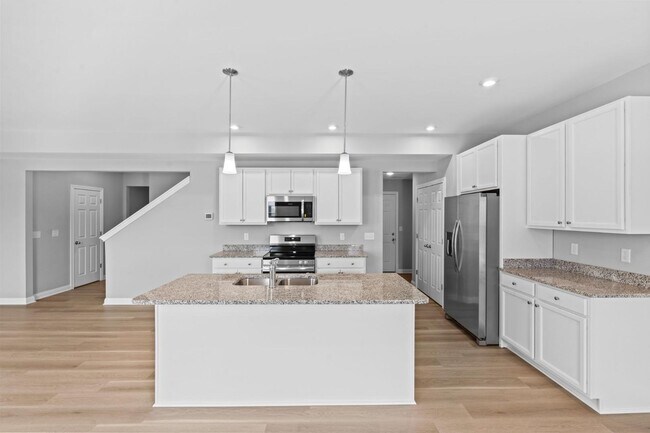 Building Photo - 108 Lambert Fld