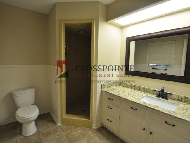 Building Photo - Wonderful updated home near UT Tyler, Available!