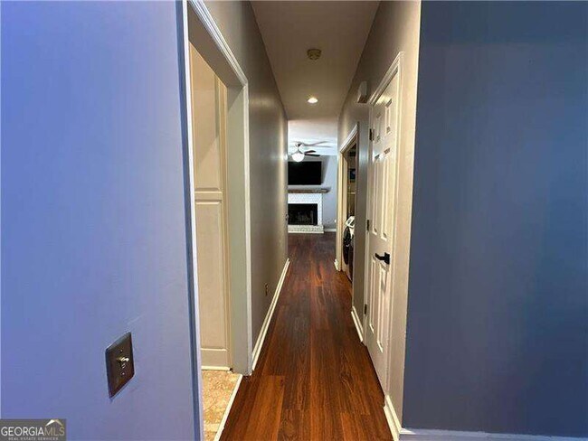 Building Photo - 1251 Green Oak Cir NW