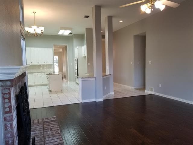 Building Photo - 3620 Field Stone Dr