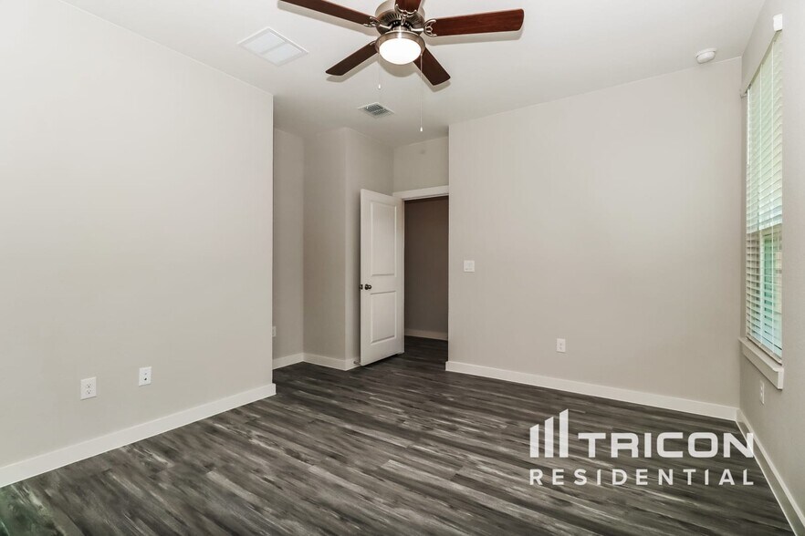 Building Photo - 1621 Palo Verde Wy