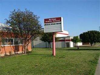 Building Photo - 1116 Haskell Dr