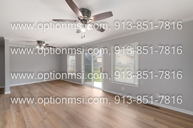Building Photo - Ranch home available NOW!