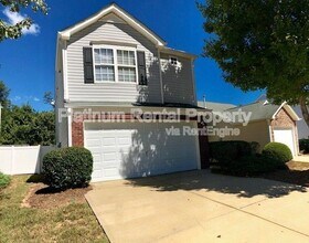 Building Photo - 202 Ilex Dr