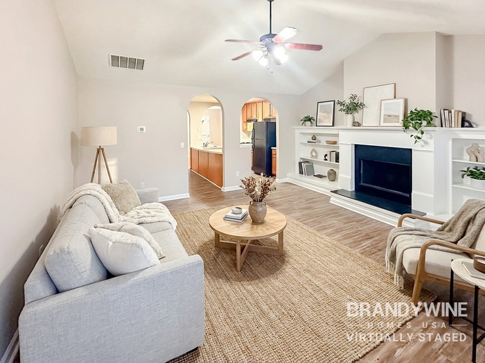 Building Photo - 4830 Buckeye Pl