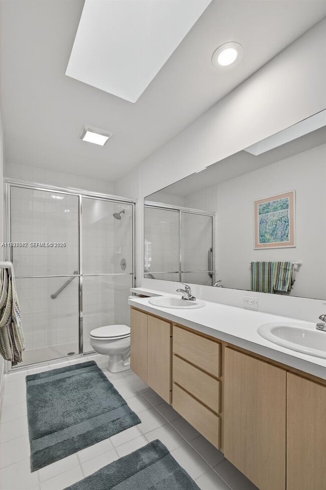 Building Photo - 7102 Geminata Oak Ct