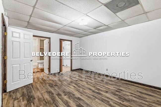 Building Photo - 1210 Valley View St