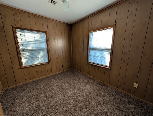 Building Photo - 3 Bedroom House in Pryor