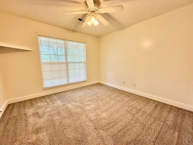 Building Photo - 112 Bart Trail Maryville, TN 37803