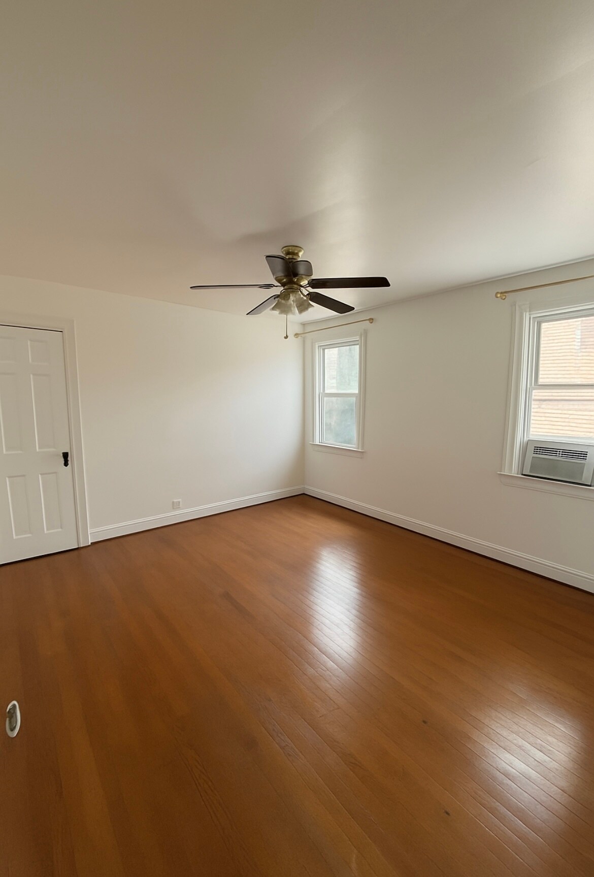 Bedroom - 4937 W Schubert Ave