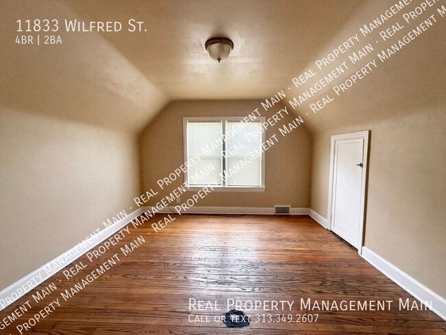 Building Photo - 11833 Wilfred St