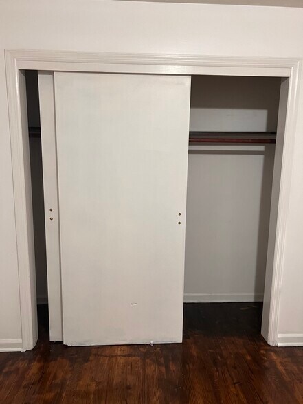Excellent closet space - 21 N Spring St