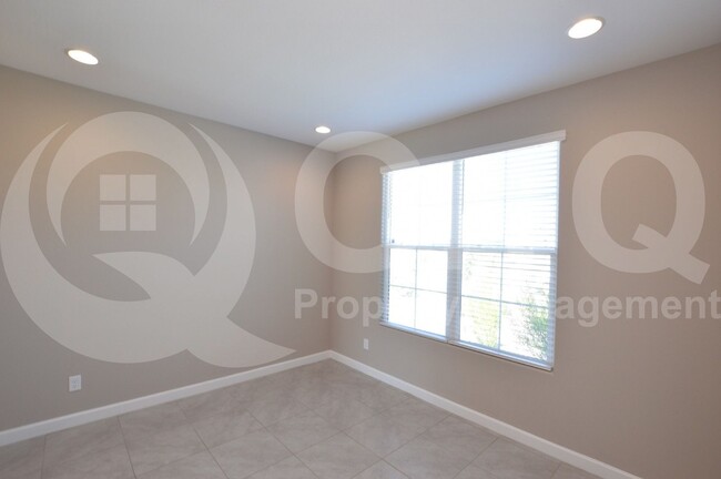 Building Photo - 8212 S 45th Ave