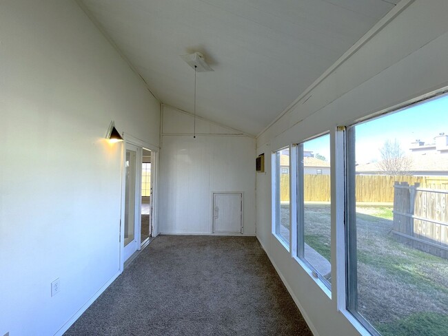 Building Photo - 11511 Stagecoach Trail