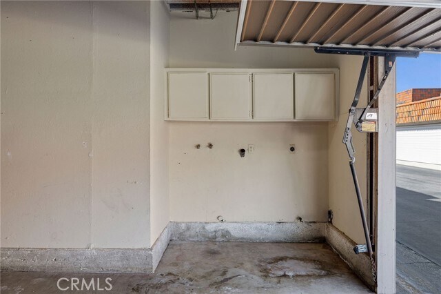 Building Photo - 28003 Ridgebrook Ct