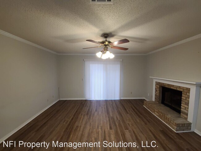 Building Photo - 2 br, 1.5 bath House - 1329 Foxborough Dr