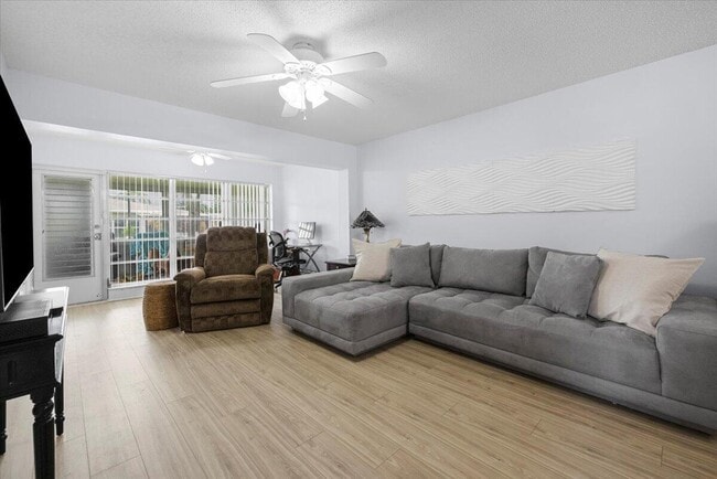 Building Photo - 1031 Citrus Way