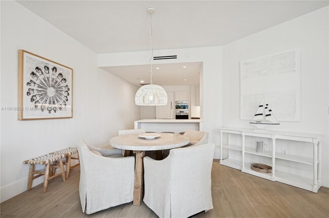 Building Photo - 705 Crandon Blvd