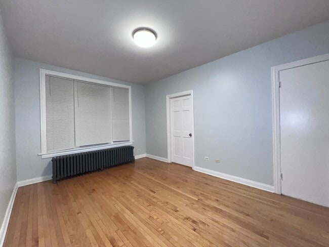 Building Photo - 4815 S Elizabeth St