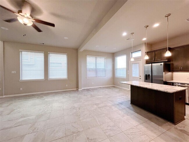 Building Photo - 5019 Pr Ter Ln