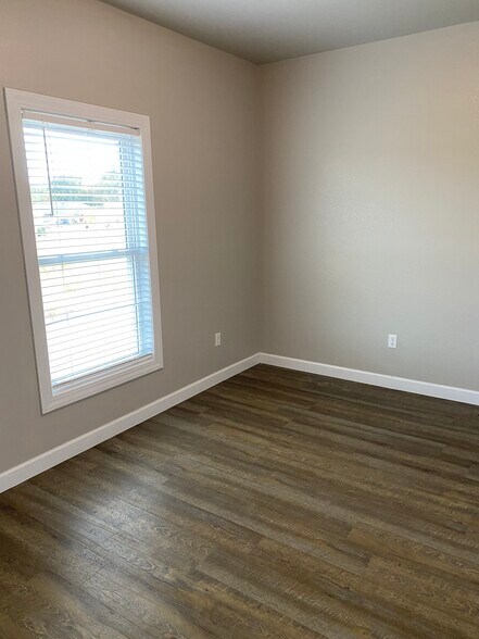 Bedroom - 2352 Ascot Downs