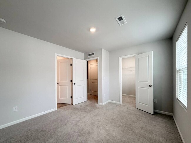 Building Photo - 196 Aster Bloom Ln