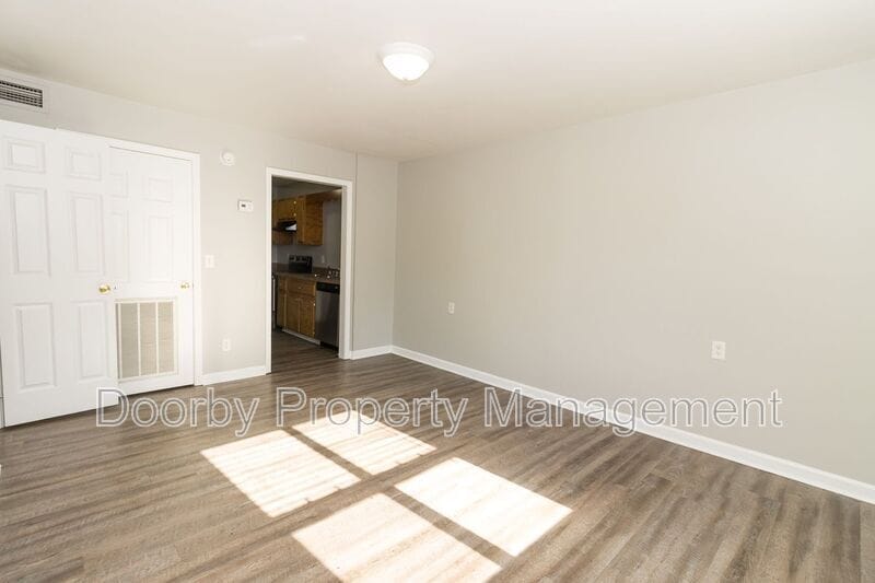 Building Photo - 89 Nicole Ln.