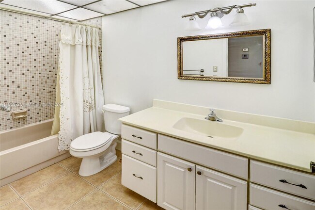 Building Photo - 9887 N Belfort Cir