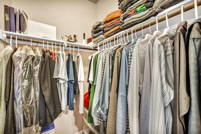 Building Photo - 7320 Bandera Ranch Trail