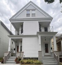 Building Photo - 1675 N Marshall St