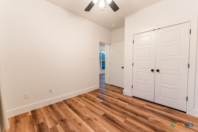 Building Photo - 4356 Cedar Creek Rd