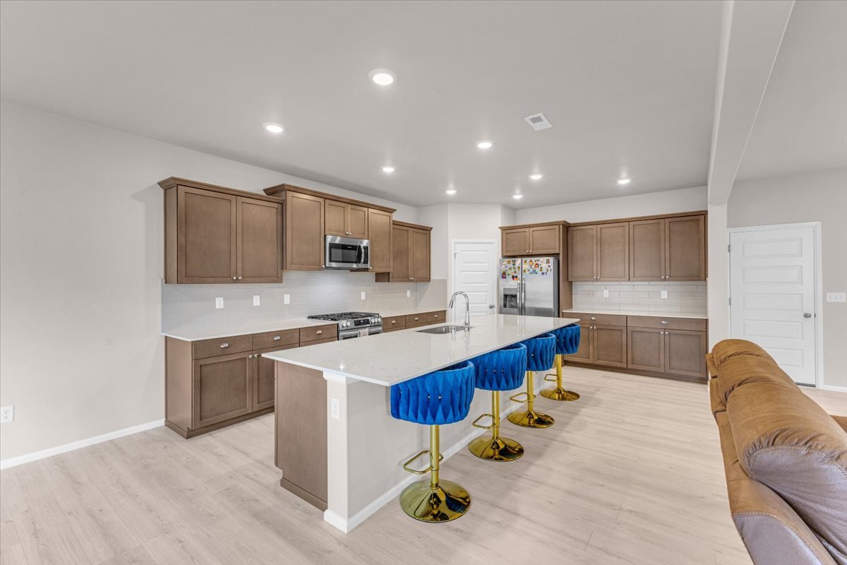 Building Photo - 1521 10th Pl