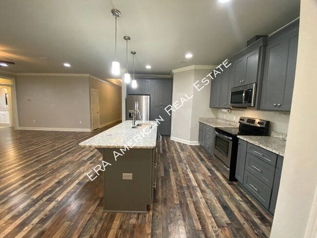 Building Photo - 8435 Nevada St