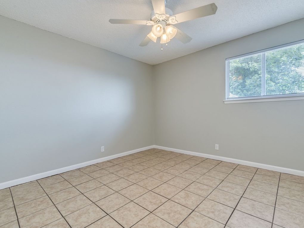 side B bedroom - 7308 Grand Canyon Dr