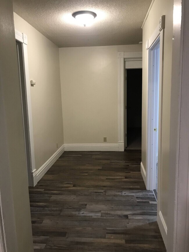 Winona Duplex 216 High Forest St Winona MN 55987 Apartment Finder