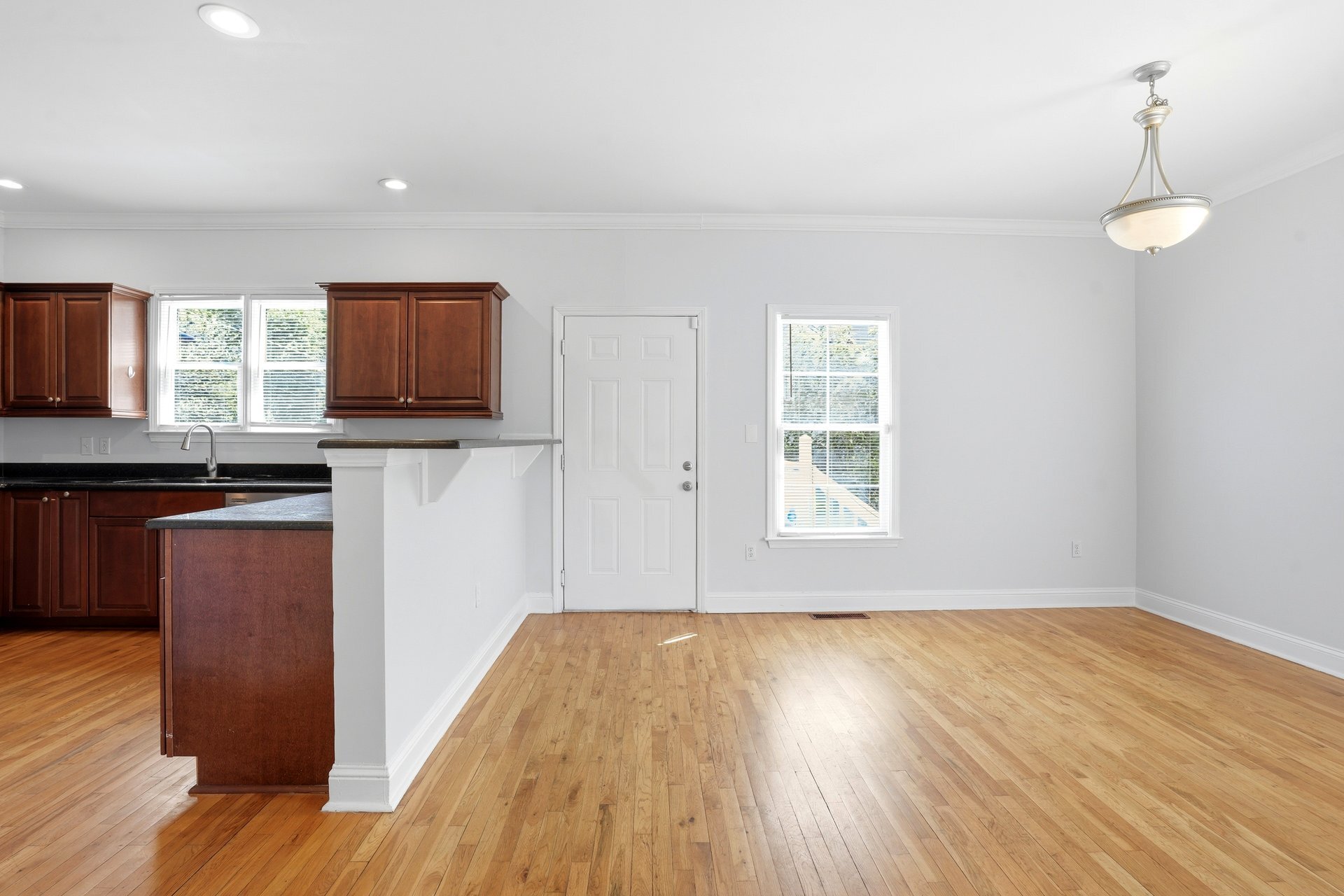 Building Photo - 50 Pope St SW