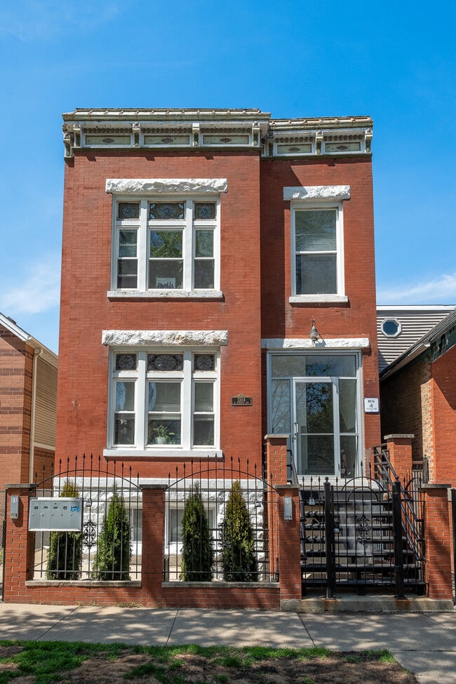 Primary Photo - 1304 N Campbell Ave