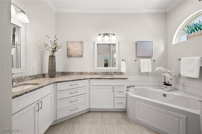 Building Photo - 24921 Bay Cedar Dr